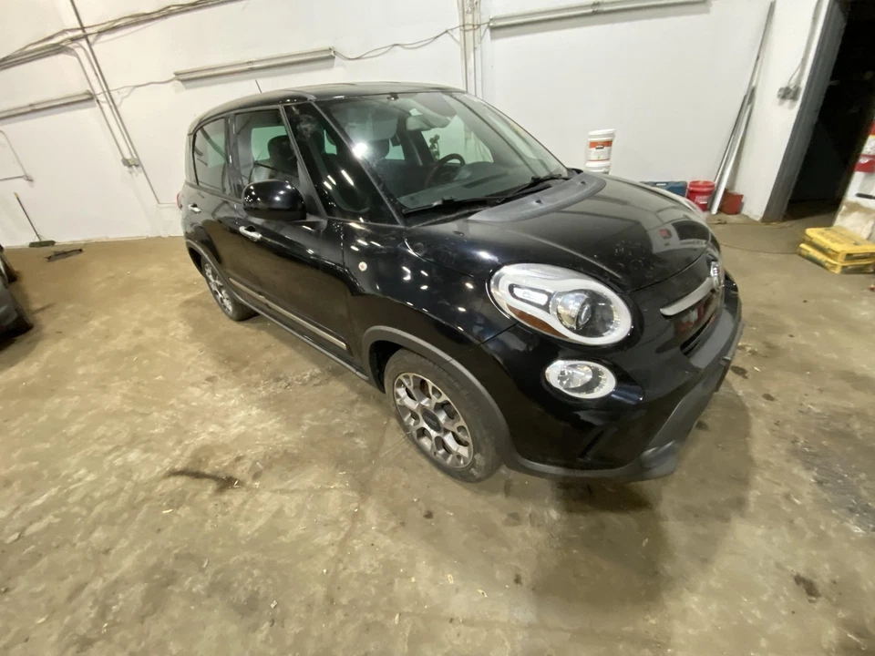 Cuarto de cristal izquierdo usado se adapta a: Fiat 500 2014 4 puertas vidrio solar izquierdo grado A Foto 2 de 4