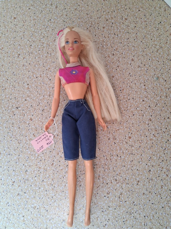 B3) Vtg 1996 Barbie Teen Skipper All Grown Up Pre-owned Fair Cond. See Pics