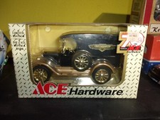 ERTL DIE-CAST ACE HARDWARE VINTAGE CHEVROLET DELIVERY VAN Scale 1:25