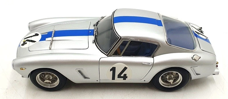 CMC 1/18 Scale M-079 Ferrari 250 GT Berlinetta SWB Competizione Le Mans 1961 - Image 4 of 4