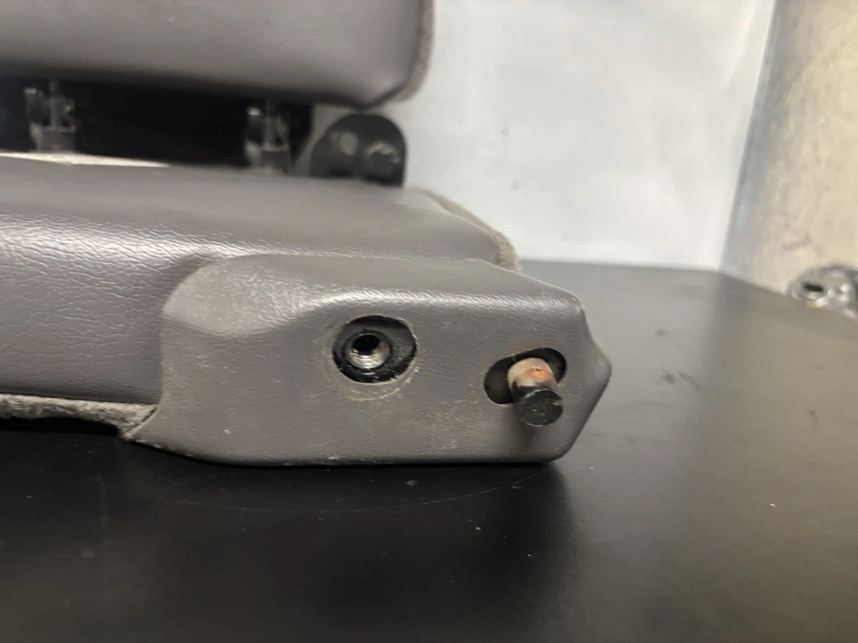 Ford Ranger 1998-05 Super Cab asiento de salto lateral derecho del pasajero, gris Foto 4 de 4