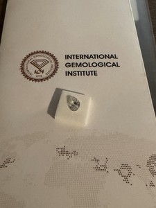 IGI Certified Lab-Grown Pear Diamond 1.58ct F VS2 Excellent Cut