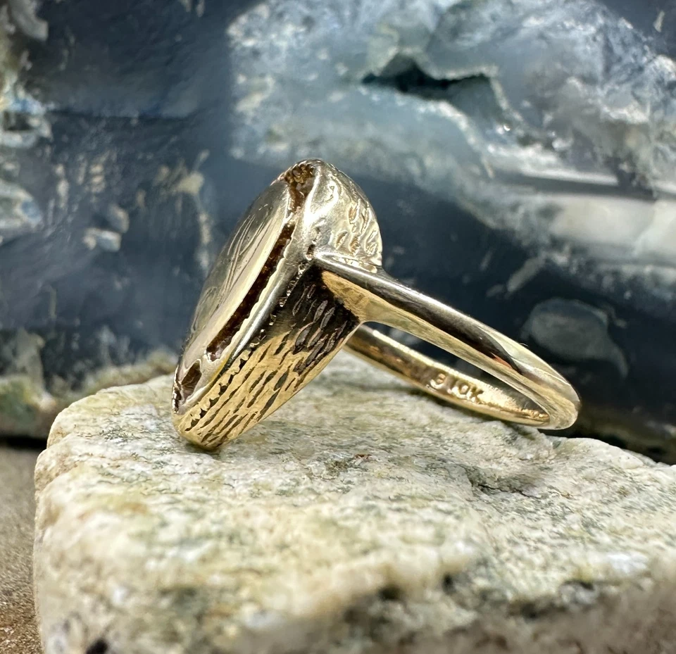 10K Yellow Gold Vintage Ladies Men's Signet Initial "S" Ring Size 5.5 - Image 2 of 4