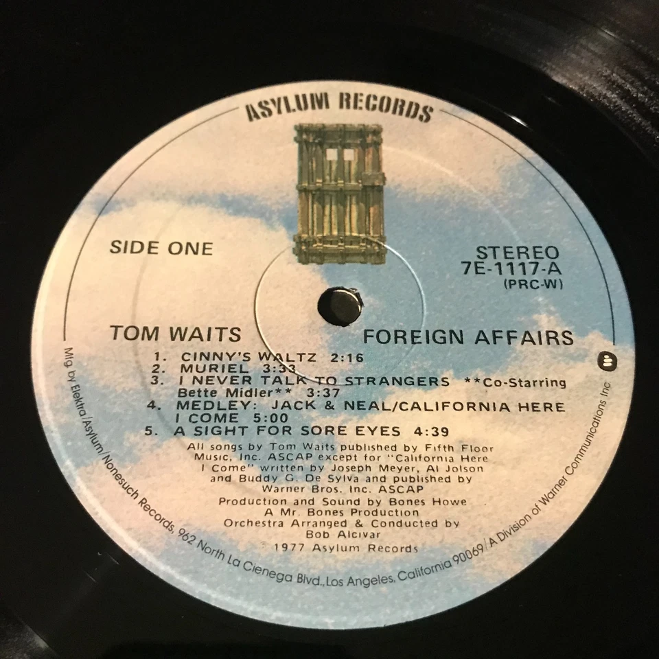 Tom Waits - Foreign Affairs Vinyl LP - 1977 First Press - Asylum 7ES-1117 VG+ - Image 3 of 4