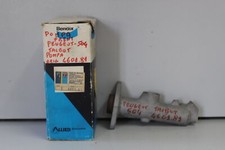 Maître-cylindre de frein Peugeot 504