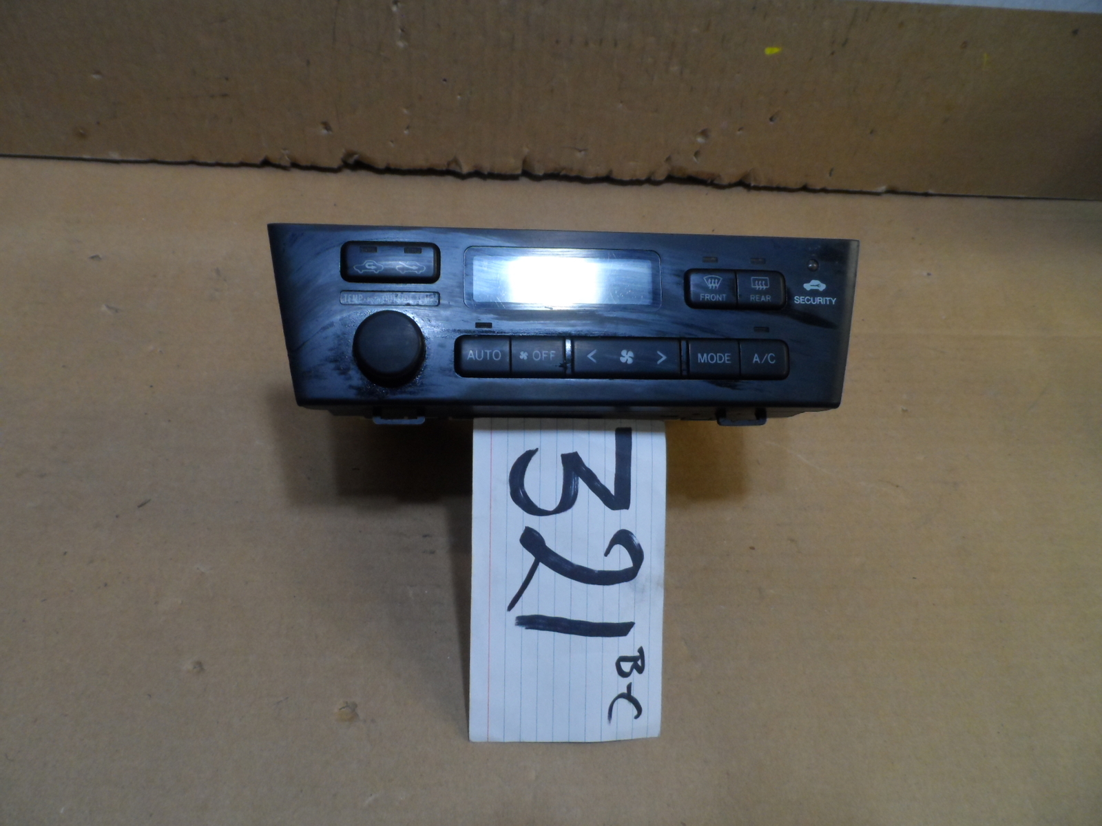 97 - 99 LEXUS ES 300 AC and Heater Control Used Stock #321-AC