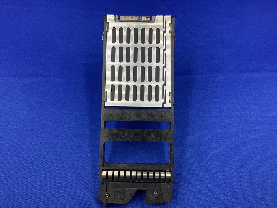 MZ-ILT3T8B HITACHI SAMSUNG PM1643a 3.84TB SAS 12Gbps 2.5" SSD SLM5B-M3R8SS - Image 3 of 4