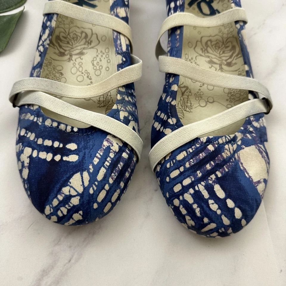 Zapatos planos de ballet con tiras Park City para mujer talla 10 azul blanco estampado Shabori OTBT Foto 3 de 4