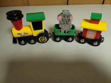 Brio Wooden railway Wee Sing Train #33428 Very Good Condition