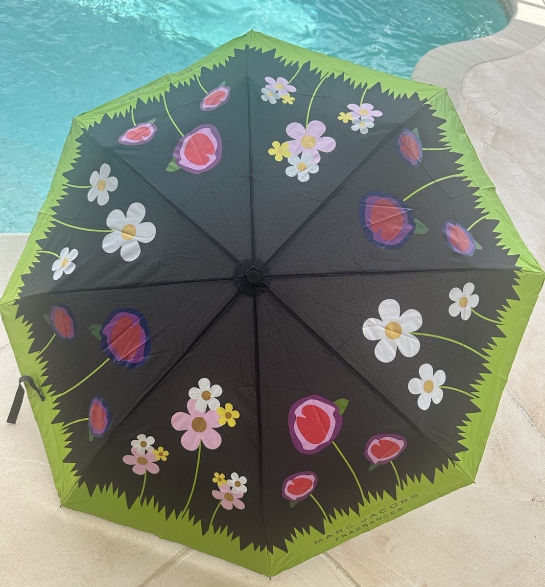 Original MARC JACOBS FLORAL Pocket Travel Umbrella New W Pouch