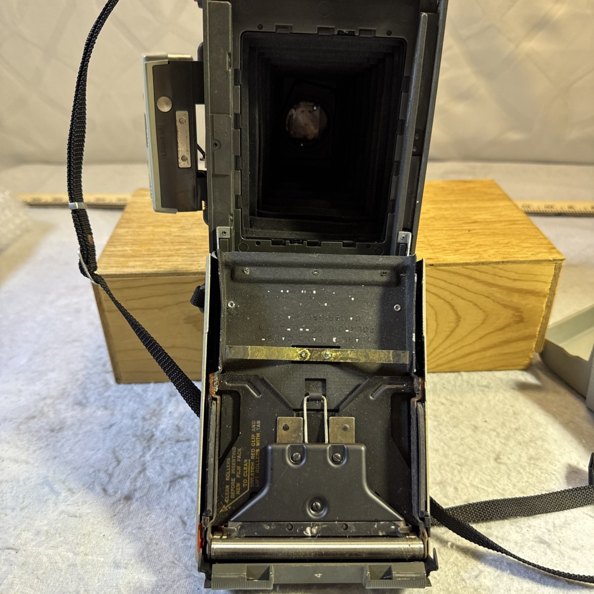 POLAROID 230 AUTOMATIC LAND CAMERA W/timer… Works | eBay