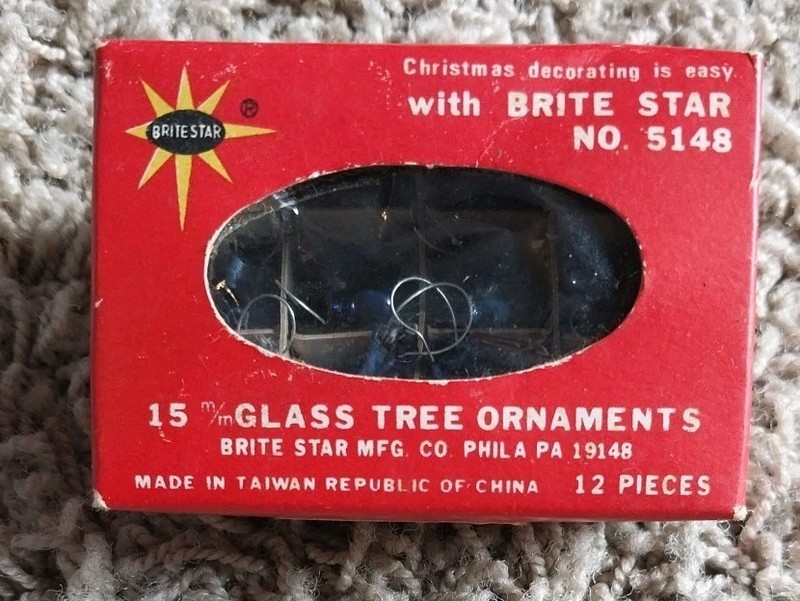 Vintage Box Of Brite Star 15mm Glass Tree Ornaments 10 Pieces Preowned Christmas