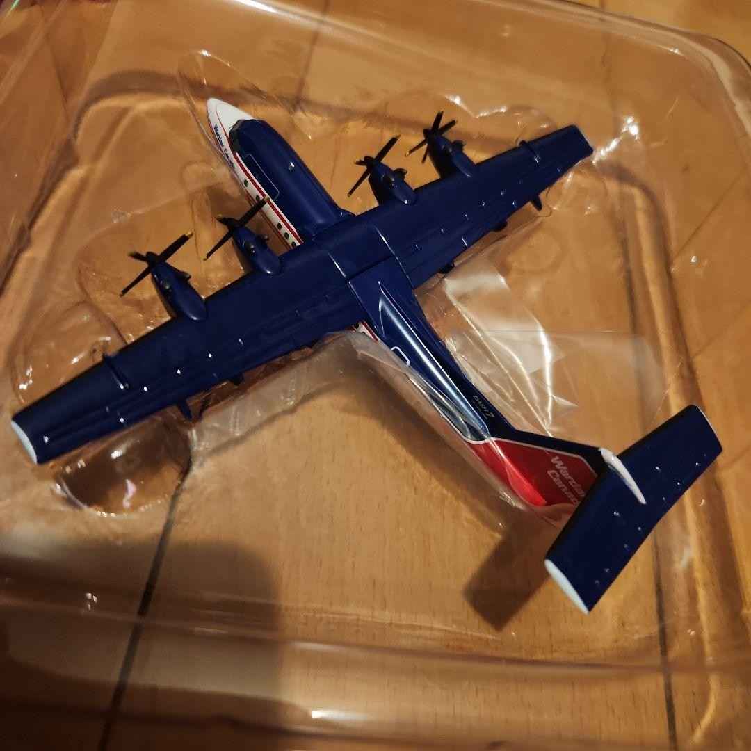 航空機・ヘリコプター herpa Wardair Canada DHC-7 1/200 Herpa Wardair Canada DHC7 1/200 Scale Aircraft Model | eBay