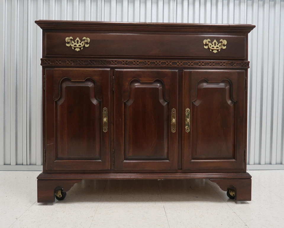 Servidor gabinete cerezo vintage corte georgiano Ethan Allen # 11-6237 Foto 3 de 4