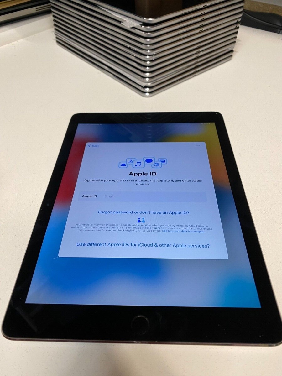 Apple iPad Air 2 32GB, Wi-Fi, 9.7in | eBay