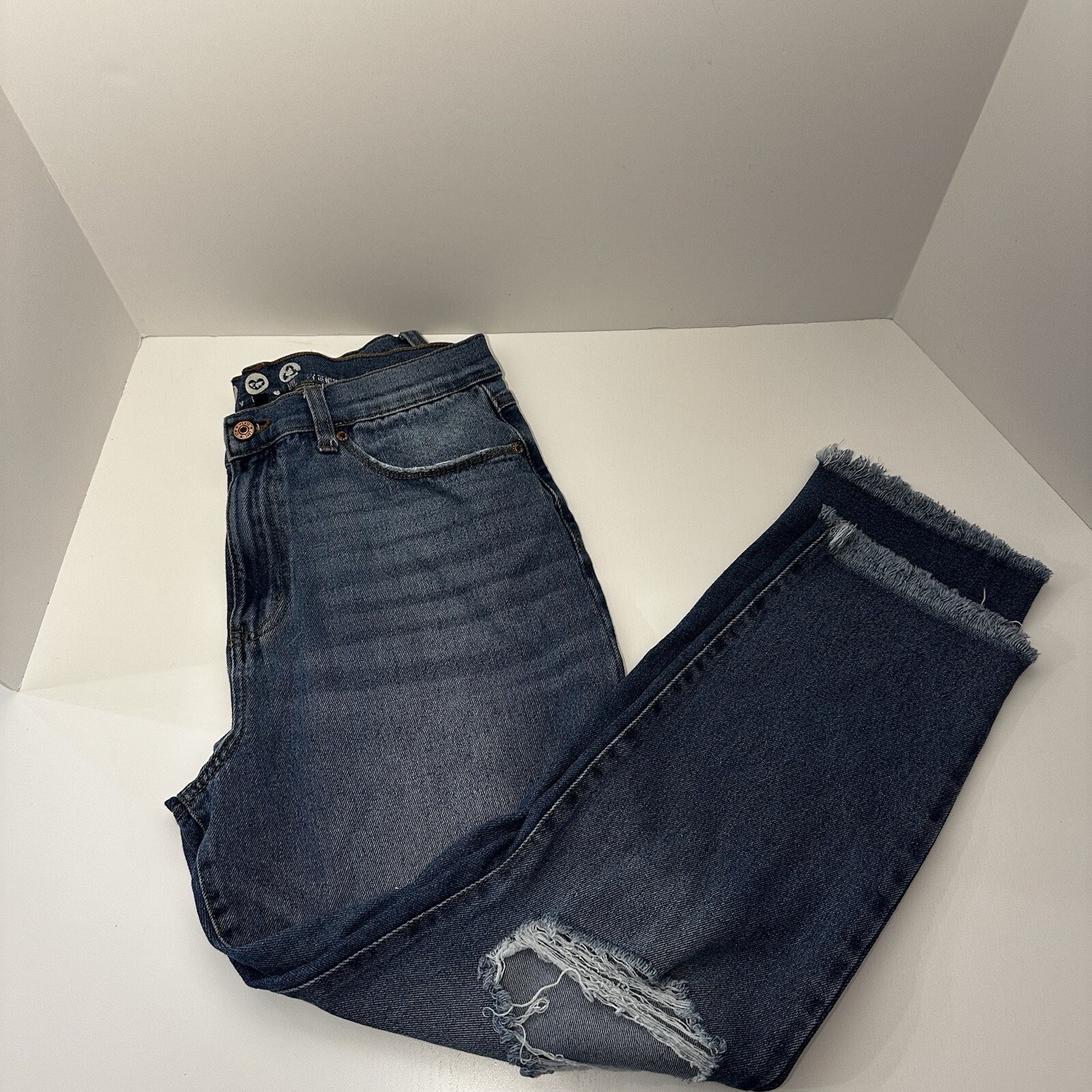 By REWASH Women’s Distressed Super High Rise, 5 Pocket Jeans, Size 9/29 Preowned