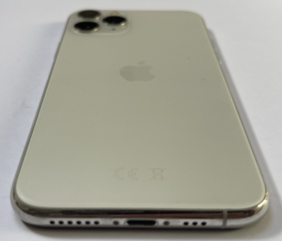 Apple iPhone 11 Pro - 256GB - Silver (Unlocked) A2215 (CDMA + GSM