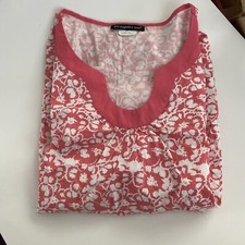 Women  s Smok type scrub with different neckline Brand : los Angel  s nest