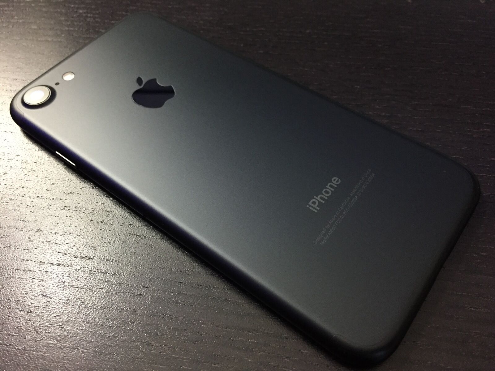 Apple iPhone 7 - 128GB - Black (Unlocked) A1778 (GSM) for sale 