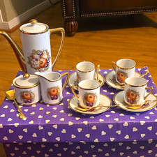 Porcelain Fruit Pattern Coffee/Tea Set Gold Trim 14-Piece MPN 7550