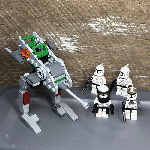 New ListingLEGO Star Wars: Clone Walker Battle Pack (8014) w/ 4 Minifigures & Accessories A