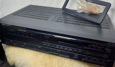 SCOTT RECEIVER STEREO QUARTZ DIGITAL SYNTHASIZED AM / FM  RS250 - GOOD CONDITION
