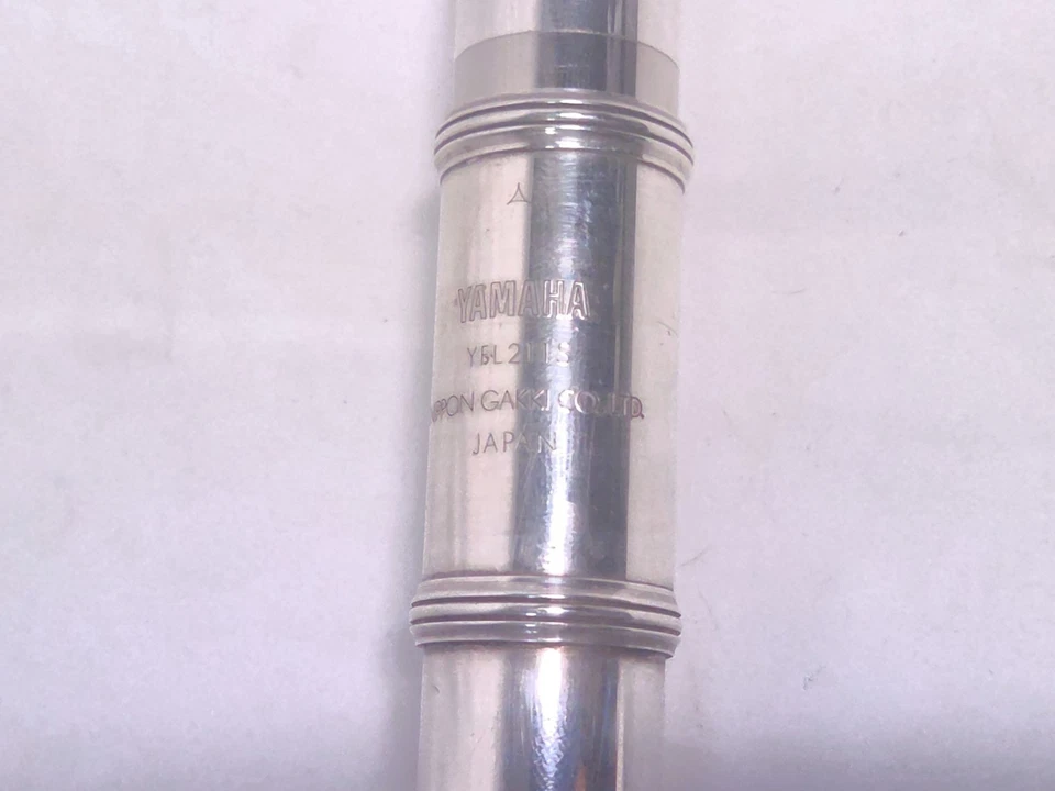Flauto YAMAHA YFL-211S placcato argento testato con custodia rigida Made in J... - Immagine 3 di 4