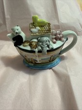 VTG Noah's Ark Teapot New World Specialties Ceramic Animals Decorative Pot
