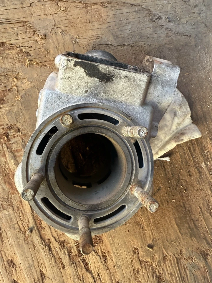 2002 YAMAHA YZ 125 YZ125 OEM заводской цилиндр кувшин ствол 5MV-11311-11-00 - Изображение 4 из 4