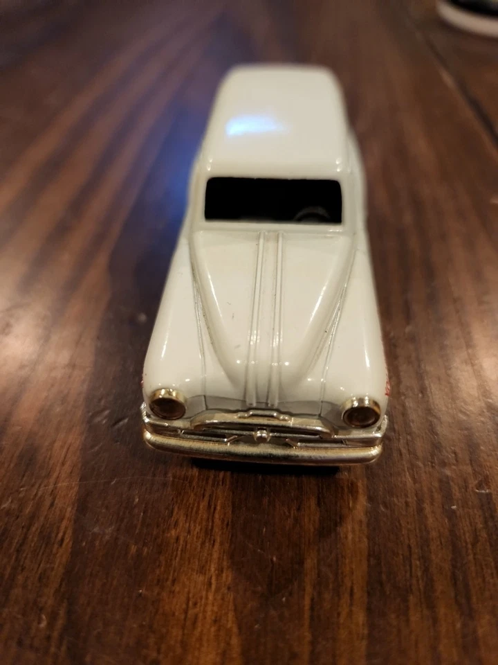 Camión de reparto Pontiac Days Gone 1953 escala 1:43 diecast sedán... Suelto Foto 2 de 4