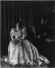 Photo:Ida Saxton McKinley 1897 Seated Portrait First Lady Gown