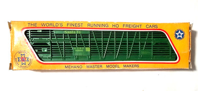 HO Scale -Mehano 50' Cattle Stock Car T072 Car ATSF80680