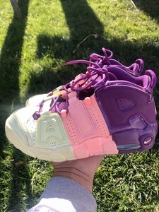 nike air more uptempo lucky charms