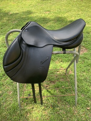 17 5 31 Mw Stubben Portos Nova Jump Saddle Deluxe Leather Ebay
