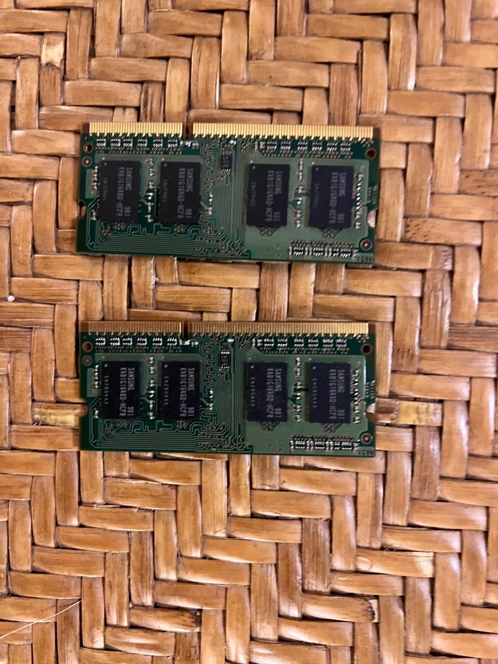 Samsung 2 x 1GB 2RX16 PC3 8500s-07-00-0A RAM Memory 2GB TOTAL - FREE DELIVERY - Image 2 of 2