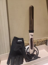 Lange Le Curl 32mm Titanium Curling Wand Blush with Glove