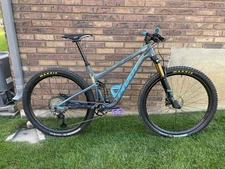 2022 Pivot Mach 4 SL