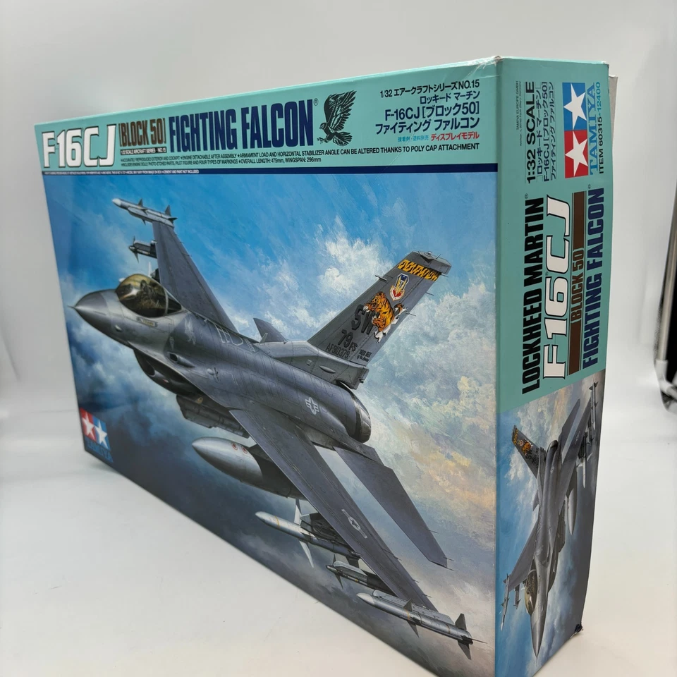 1/32 F-16CJ US Air Force Rocky Fighting Falcon Block50 Plastic Kit Tamiya - Immagine 3 di 4