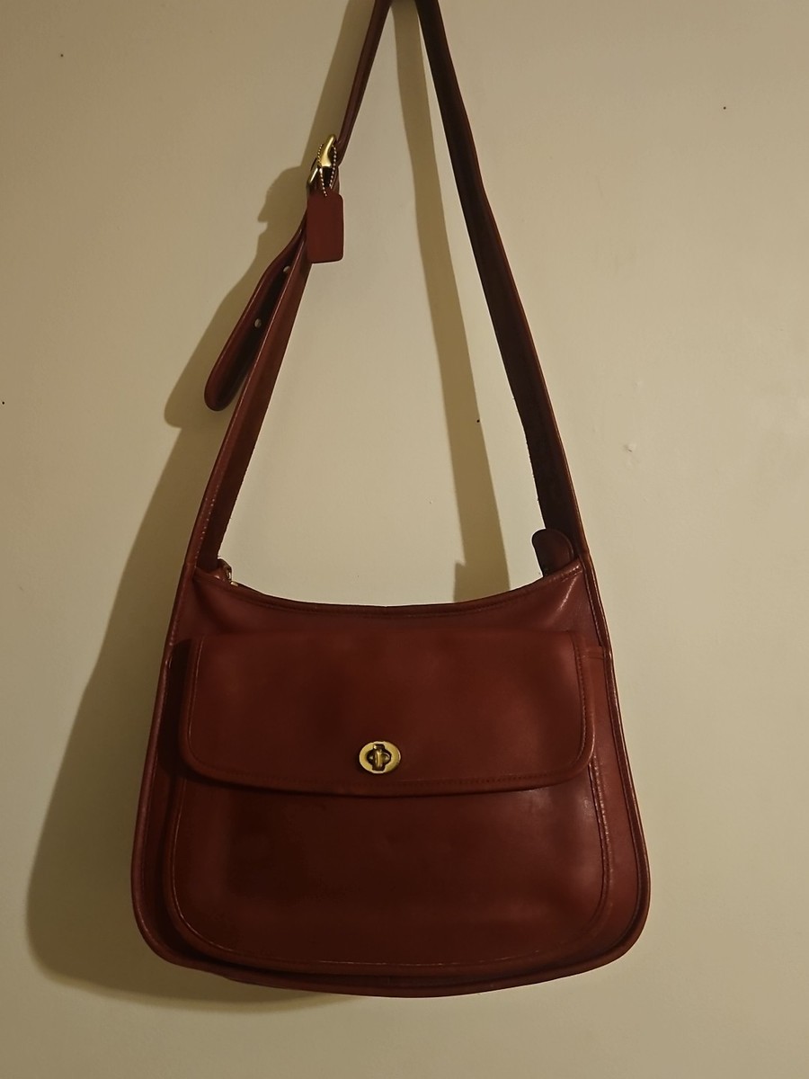 Vintage COACH Red Taft Leather Crossbody Bag #9980 – Classic