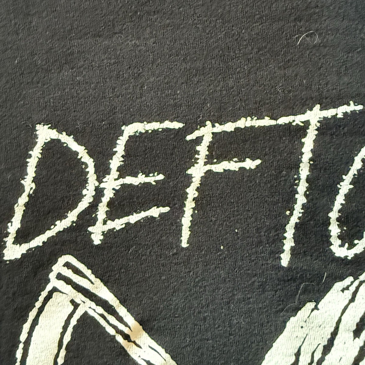 DEFTONES This Is Our Time Alt Metal T-Shirt. LARGE Preowned NV View 5