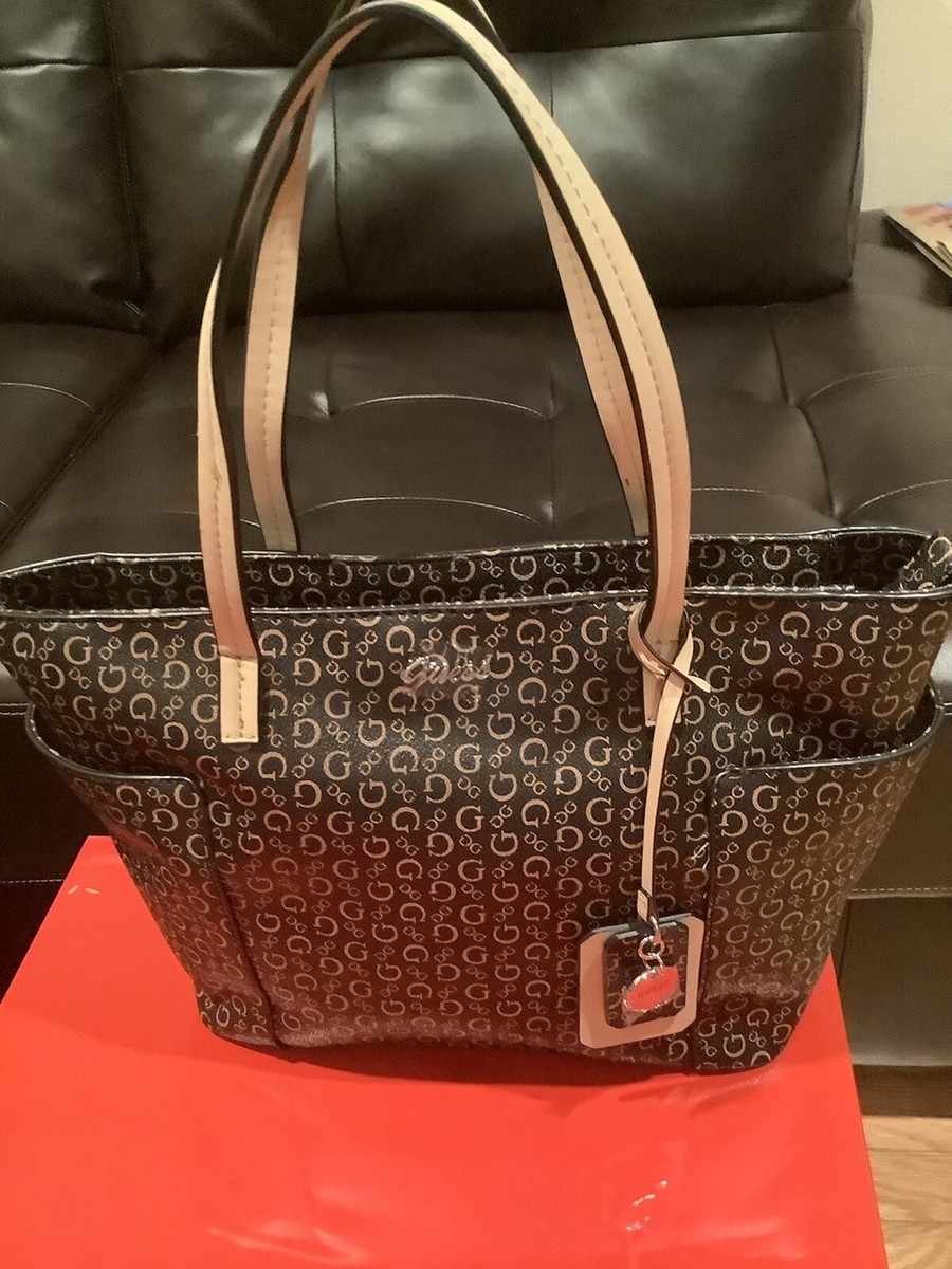 Guess:Brand New Guess Targets Gen Z and Men main image 4