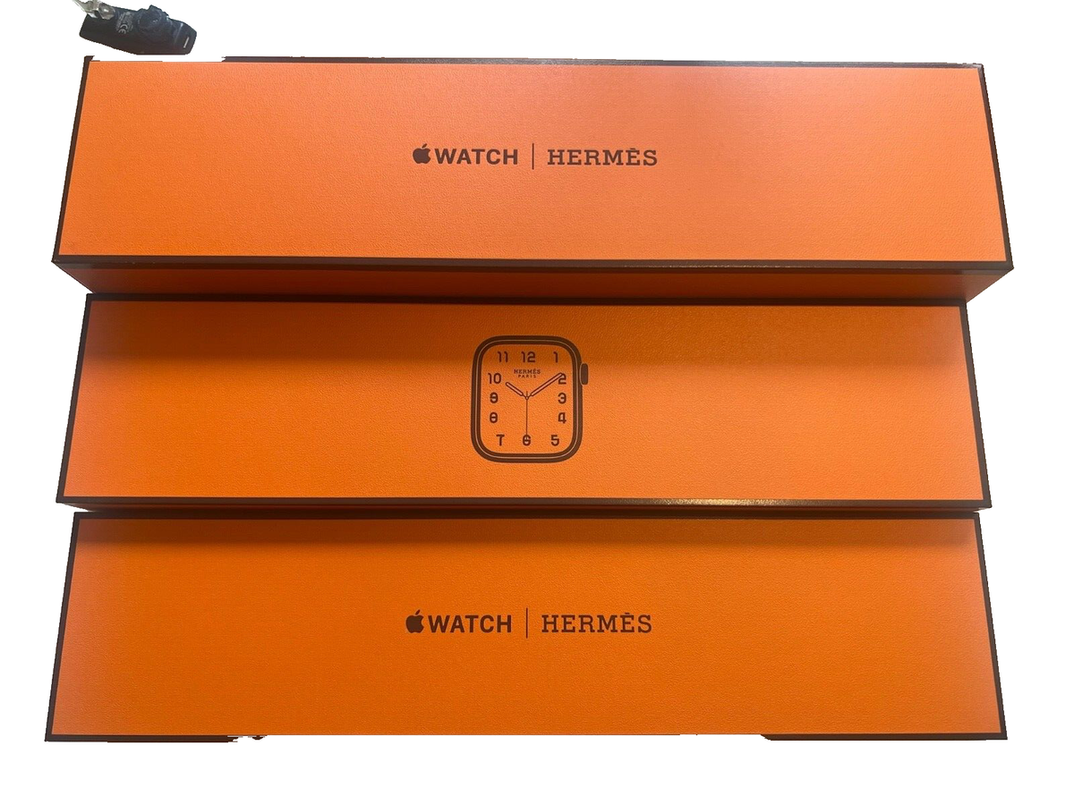 New Apple Watch Series 9 Hermes 41mm Gold/Ecru Toile New in New Apple Watch Series 9 Hermes 41mm Gold/Ecru Toile New in