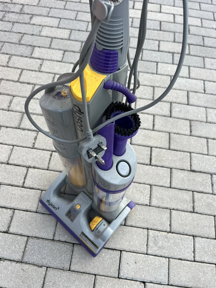 Vintage DYSON DC03 Absolute + CLEAR UPRIGHT VACUUM CLEANER RARE - Image 4 of 4