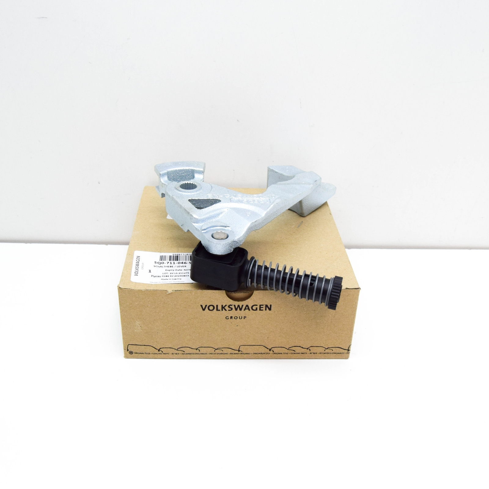 Neu Volkswagen GOLF MK8 Schalthebel 5Q0711046S Original