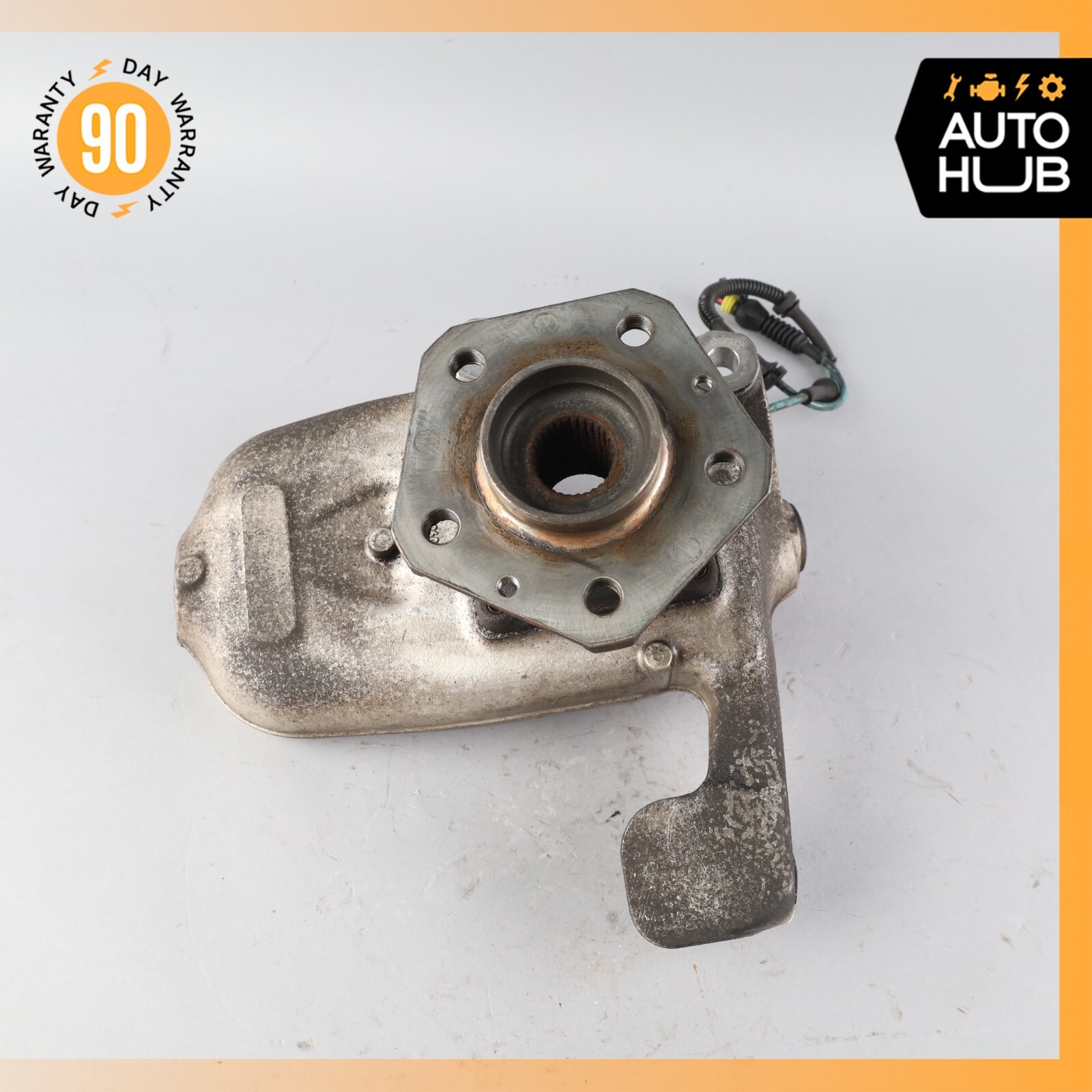 11-19 Maserati Quattroporte S M139 Front Right Side Spindle Knuckle Hub OEM