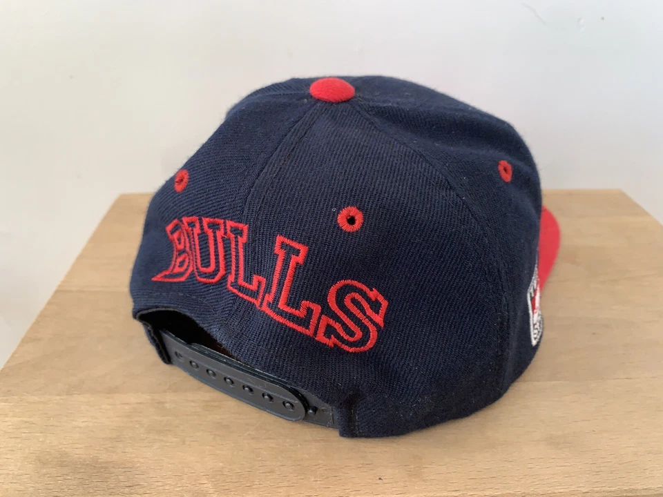 Very Rare 90’s Nike Chicago Bulls Vintage Cap - Image 3 of 4
