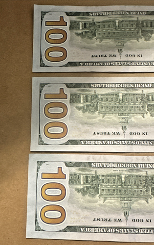 3 Consecutive Serial # $100 Dollar Bills Rare Notes Series 2017A & INK SMEAR - Picture 10 of 12