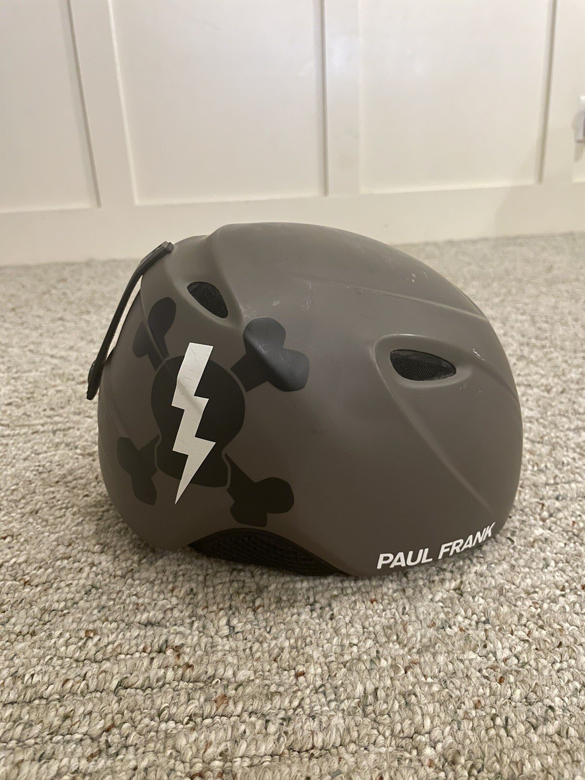 Giro Slingshot Junior / Kids Ski Snowboard Helmet Small (XS/S) Skull