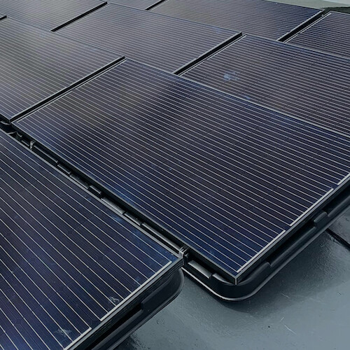 Kit Solare Ibrido Solare Plug In per Tetto Piatto/Terreno (Accumulo Batteria 5,2kWh) - Foto 32 di 54