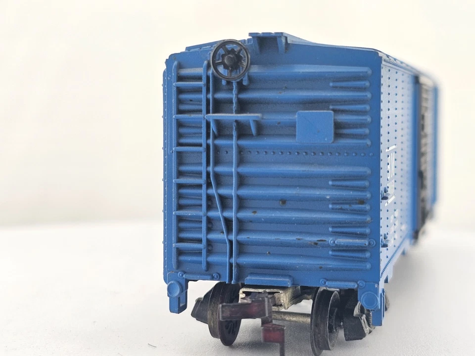 Mantua HO Scale Boston & Maine 40'  Single Door Box Car BM 70056 Model Train Car - Image 4 of 4